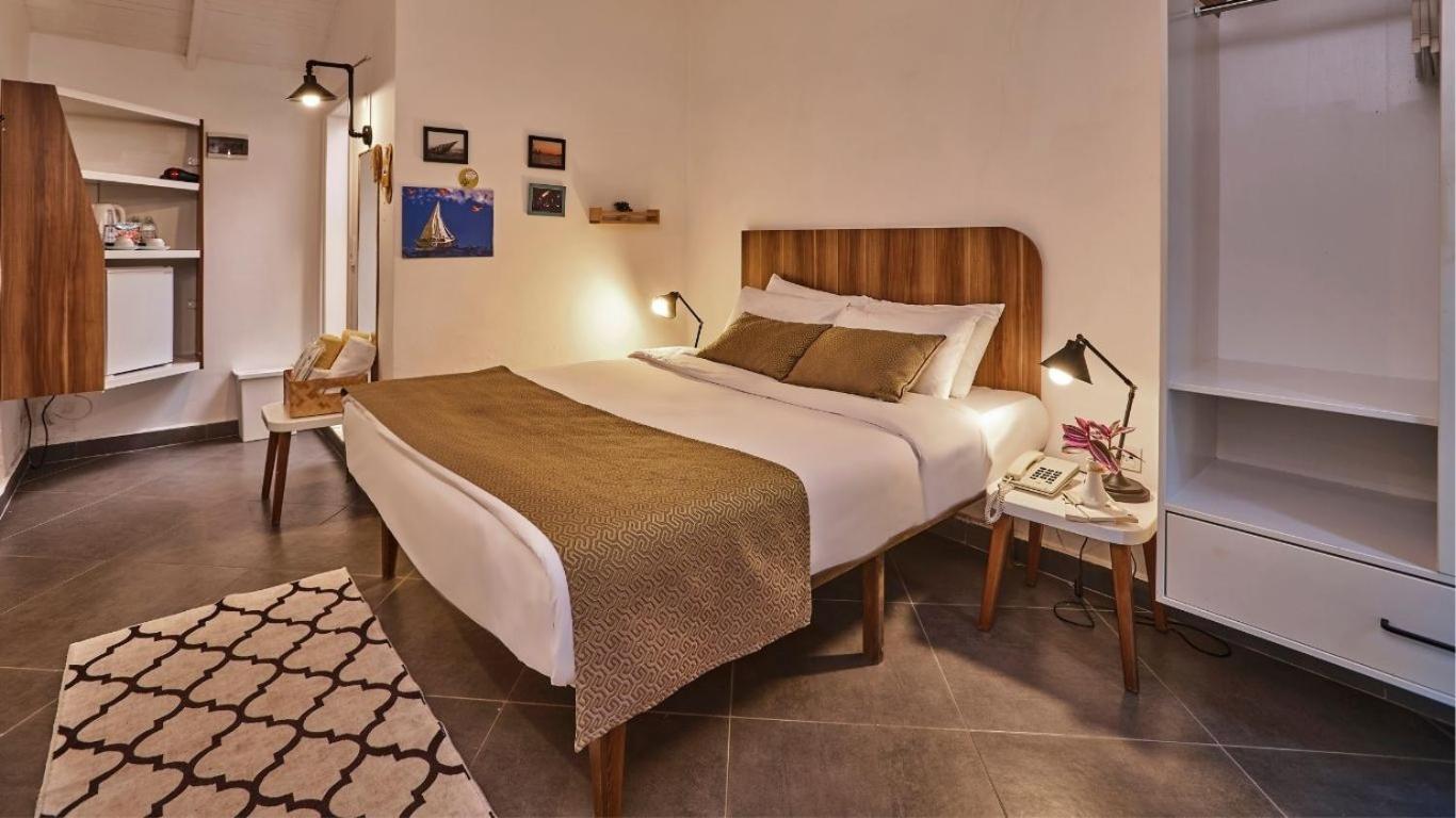 Maya Bistro Hotel & Beach Siğacık Екстериор снимка